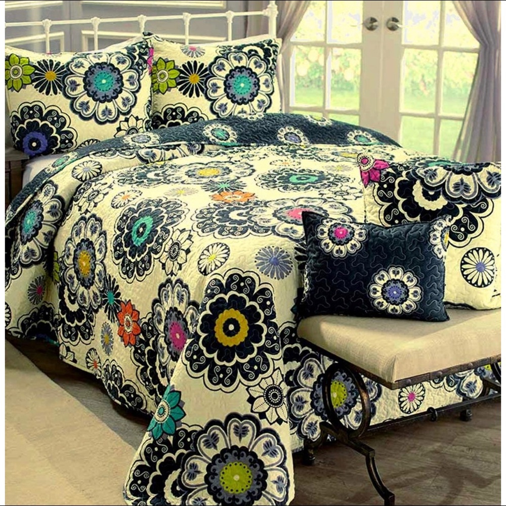 "Nadira” by Debra Valencia Boho Quilt Set